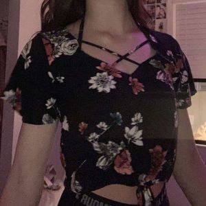 Cropped flower shirt